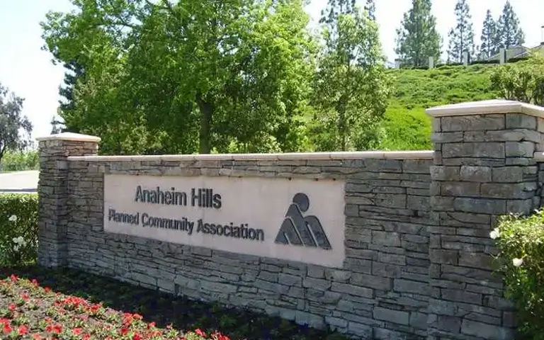 Anaheim-Hills-City
